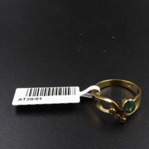 Anello og con smeraldo e diamantini