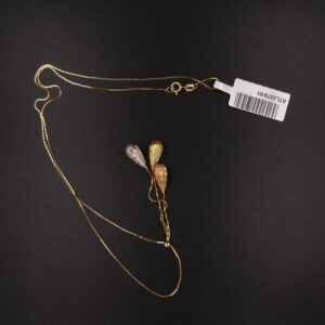 Collana con pendenti ob og or