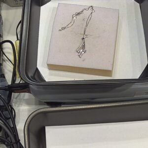 Collana con ciondolo brill. ct 0,20