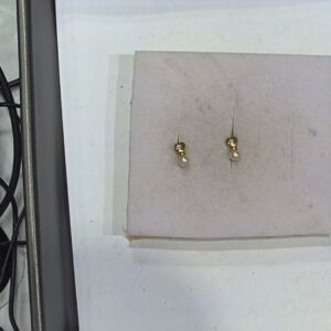 Coppia di orecchini perle cuori con brill